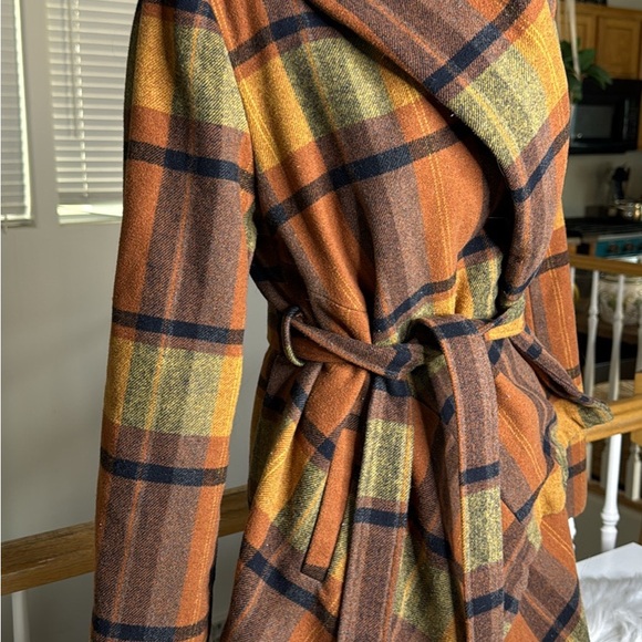 Stylish Plaid Belted Women's Blazer Jacket Coat Small Medium EUC Wool Blend - Picture 3 of 10